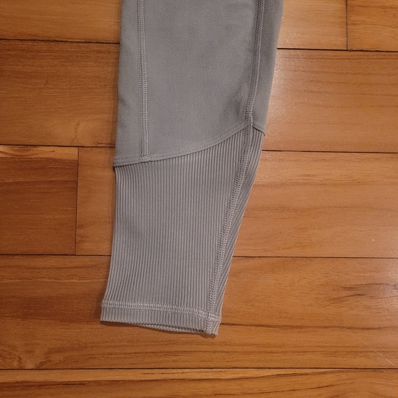 Alo sueded high waist lounge leggings - Picture 3 of 7